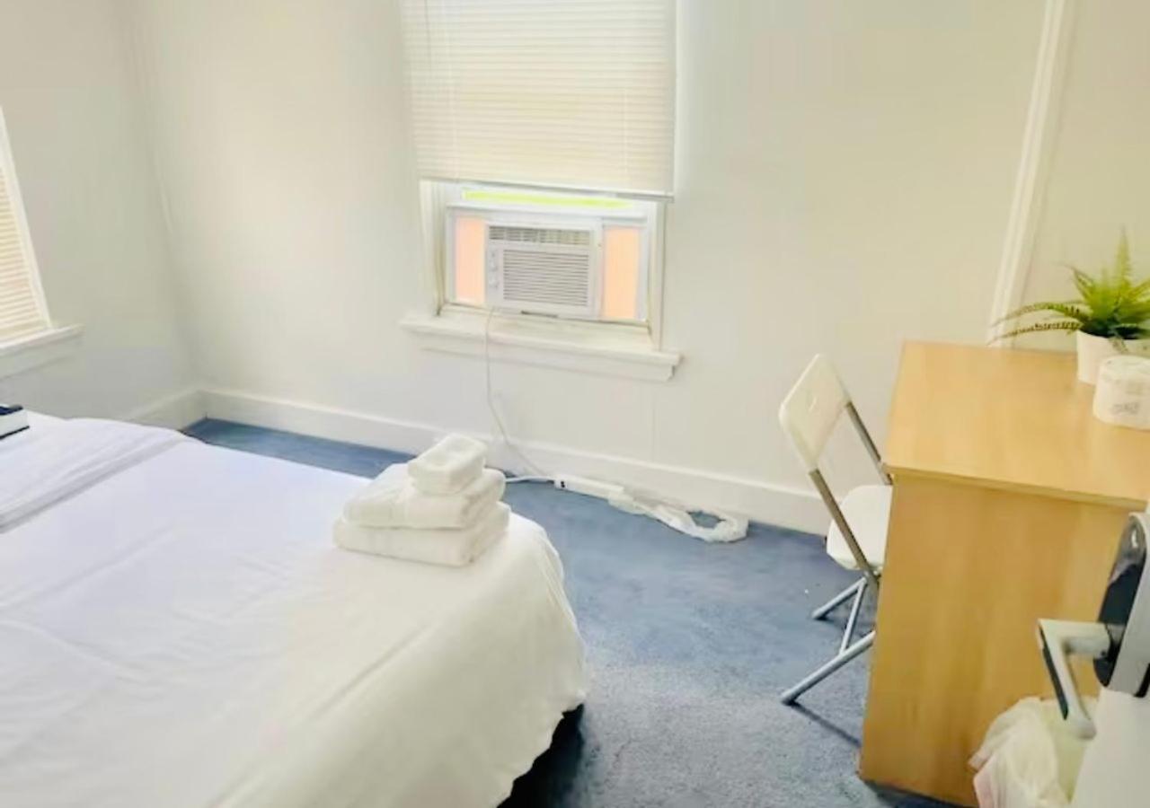 Oui On Ludlow - Entire House And Private Rooms In University City Philadelphia Eksteriør billede
