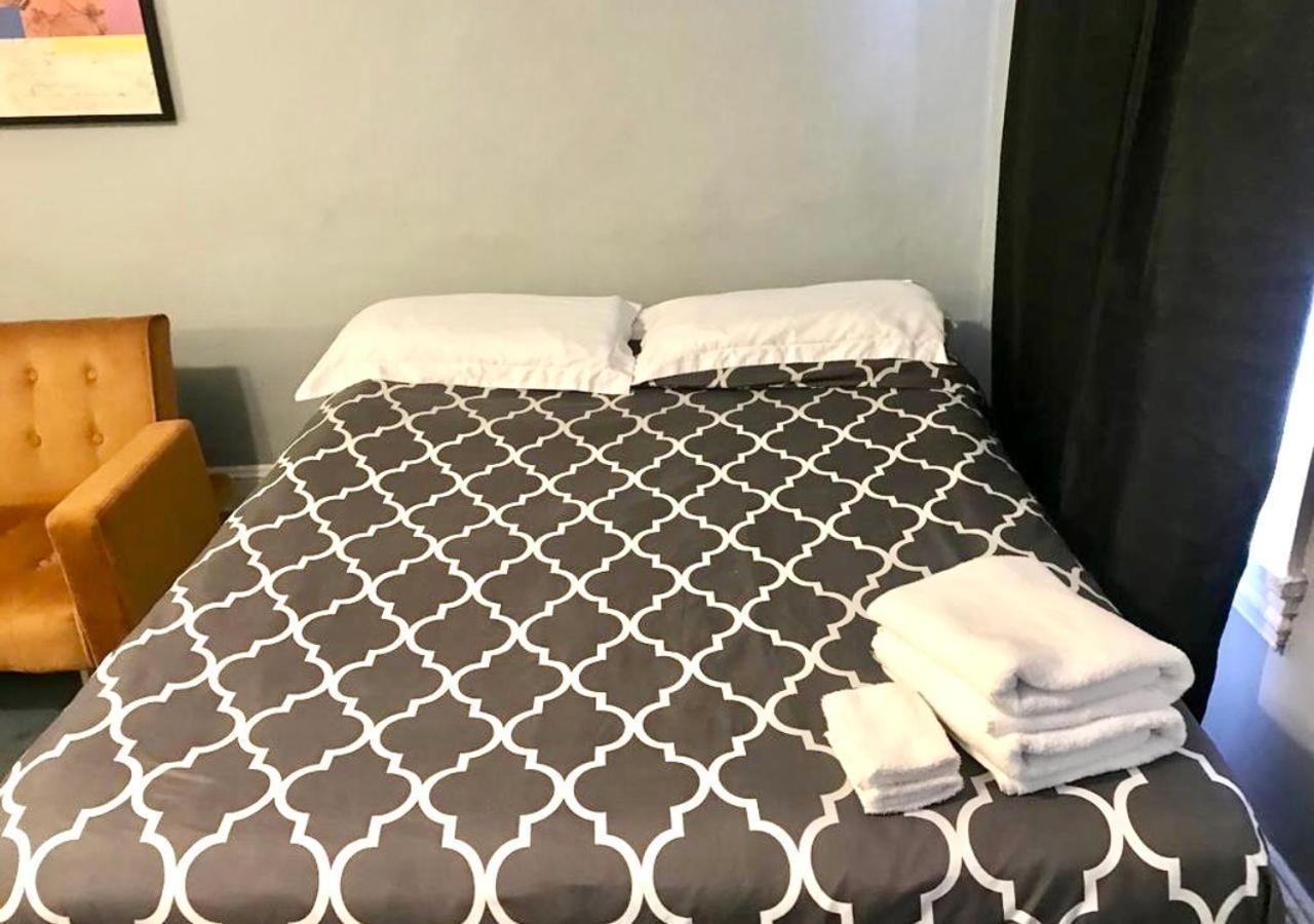 Oui On Ludlow - Entire House And Private Rooms In University City Philadelphia Eksteriør billede