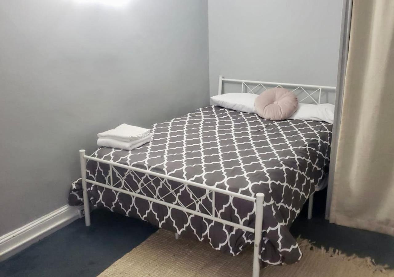 Oui On Ludlow - Entire House And Private Rooms In University City Philadelphia Eksteriør billede